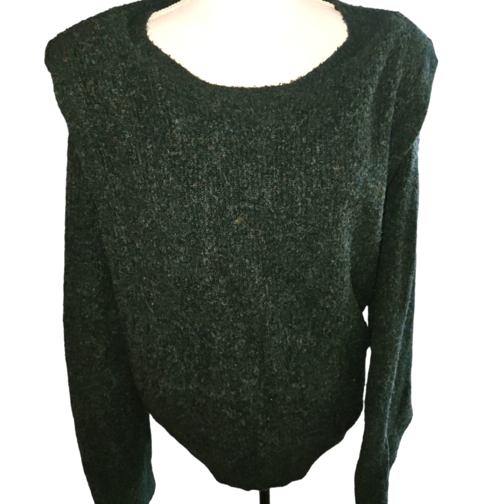 Style Foward Sweater Green